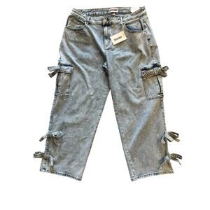 DISCLOSURE HIGH RISE WIDE-LEG CARGO BOW JEANS NWT SIZE 20W PLUS